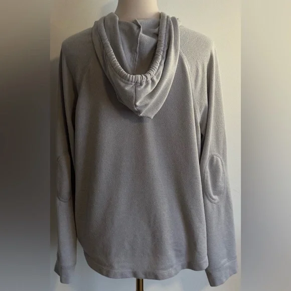 Koolaburra Gray Lounge/Pajama Set - Picture 3 of 7